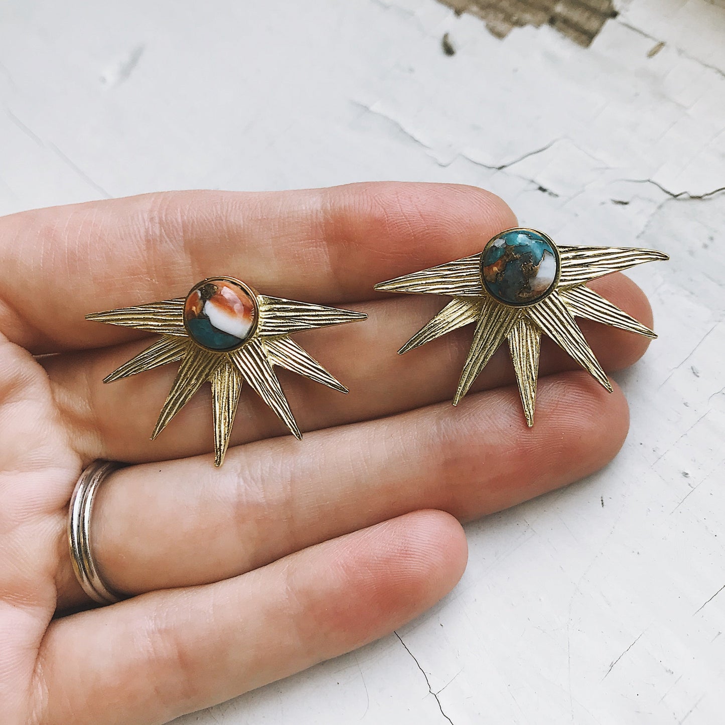 SUN GODDESS EARRINGS WITH COPPER OYSTER TURQUOISE