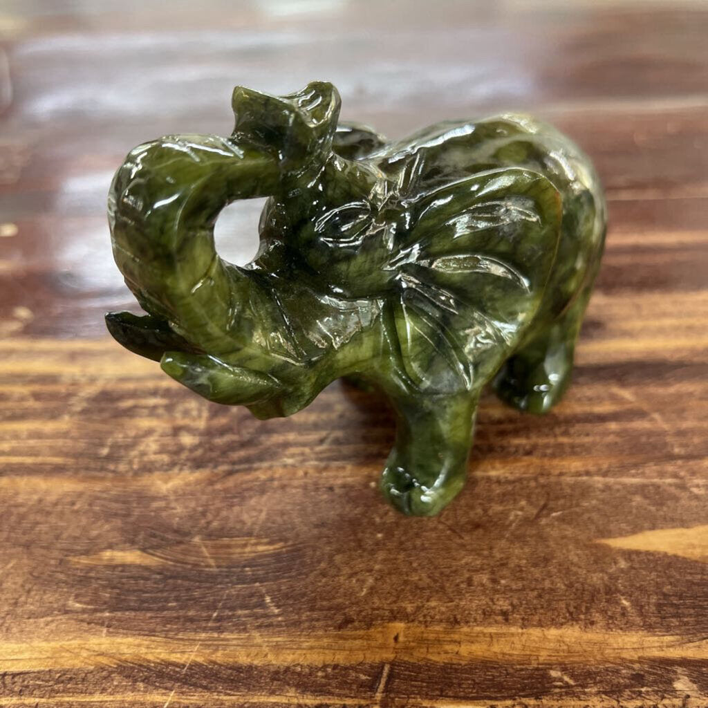 JADE LUCKY ELEPHANT