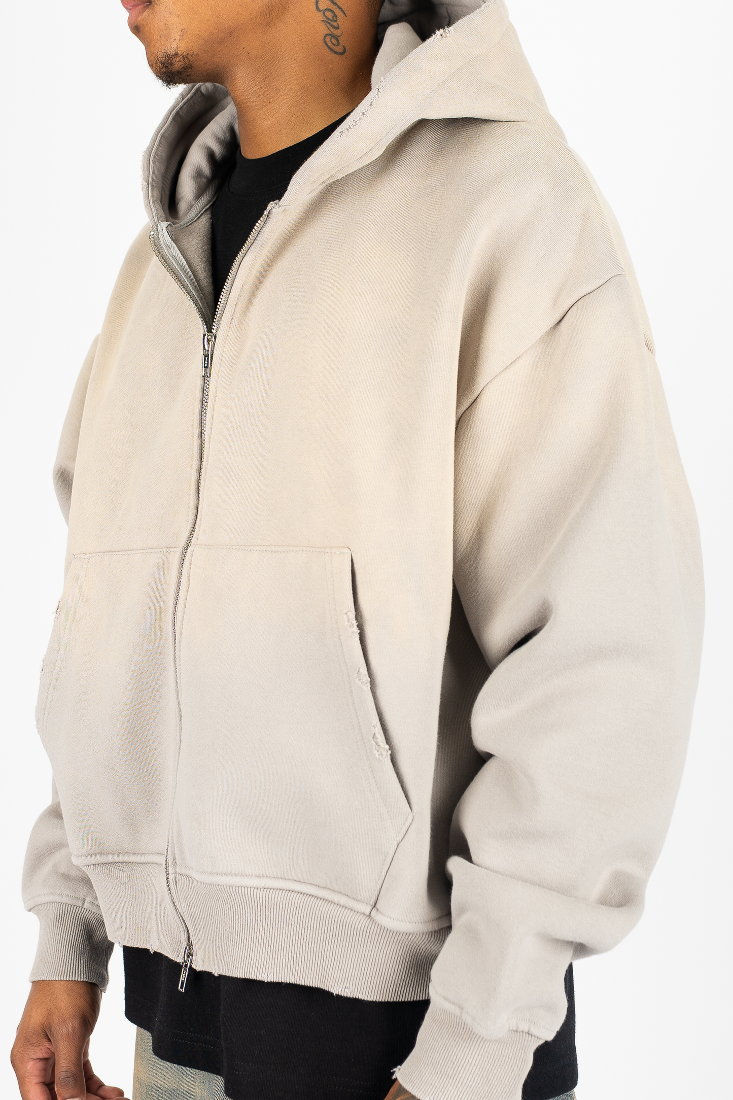 THE LABEL WEATHERED ZIP UP