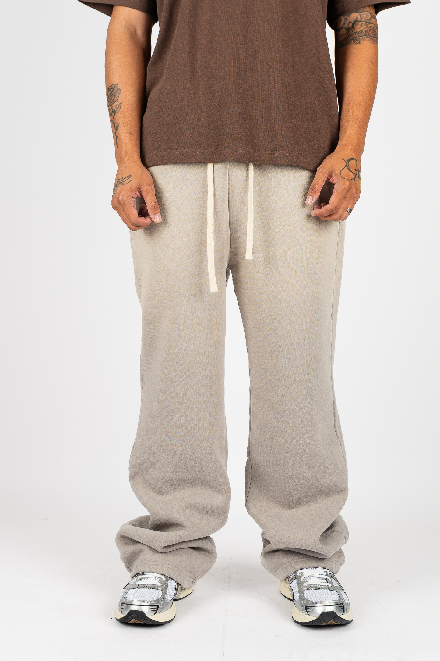 THE LABEL WEATHERED SWEATPANTS