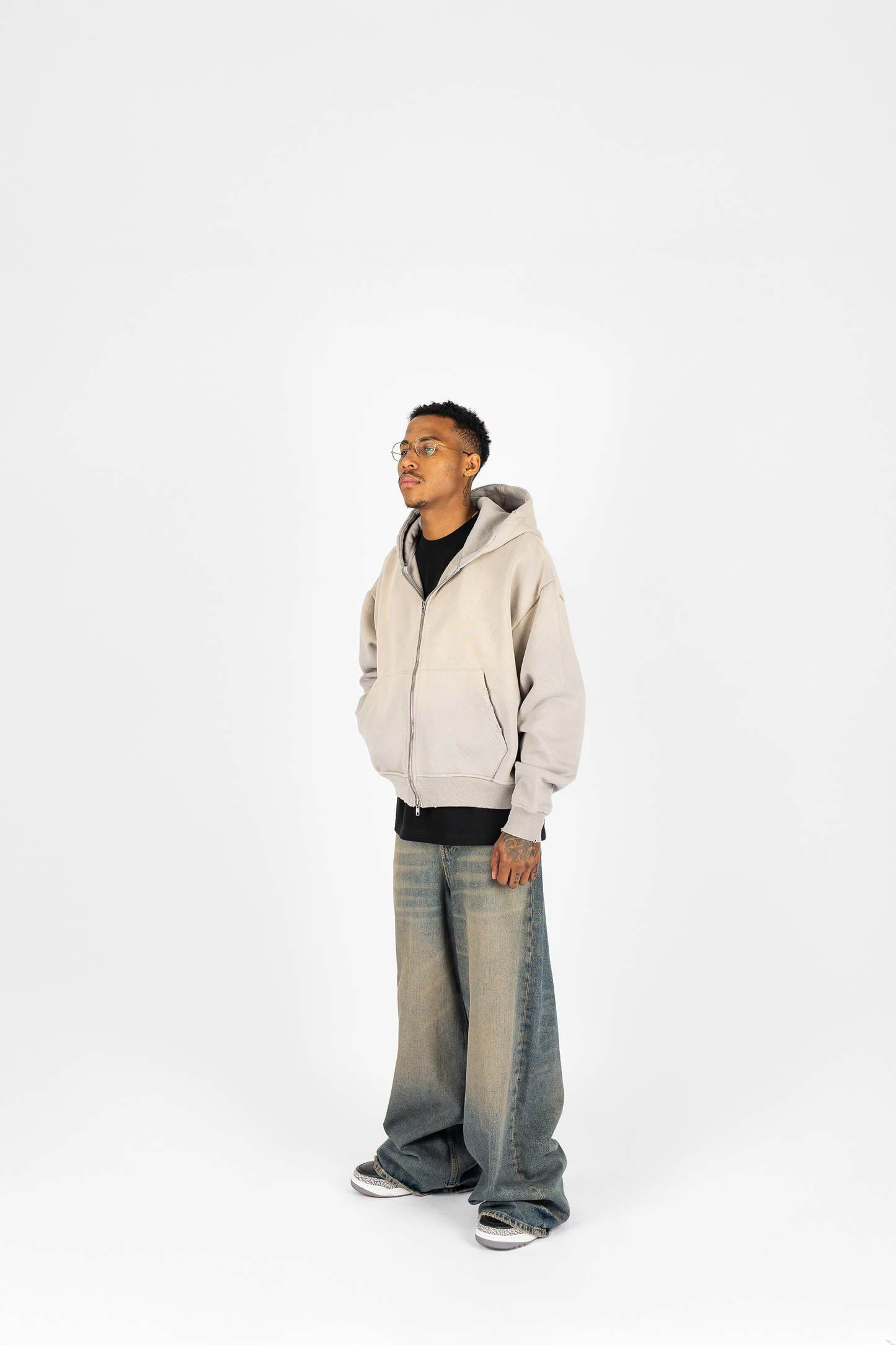 THE LABEL WEATHERED ZIP UP