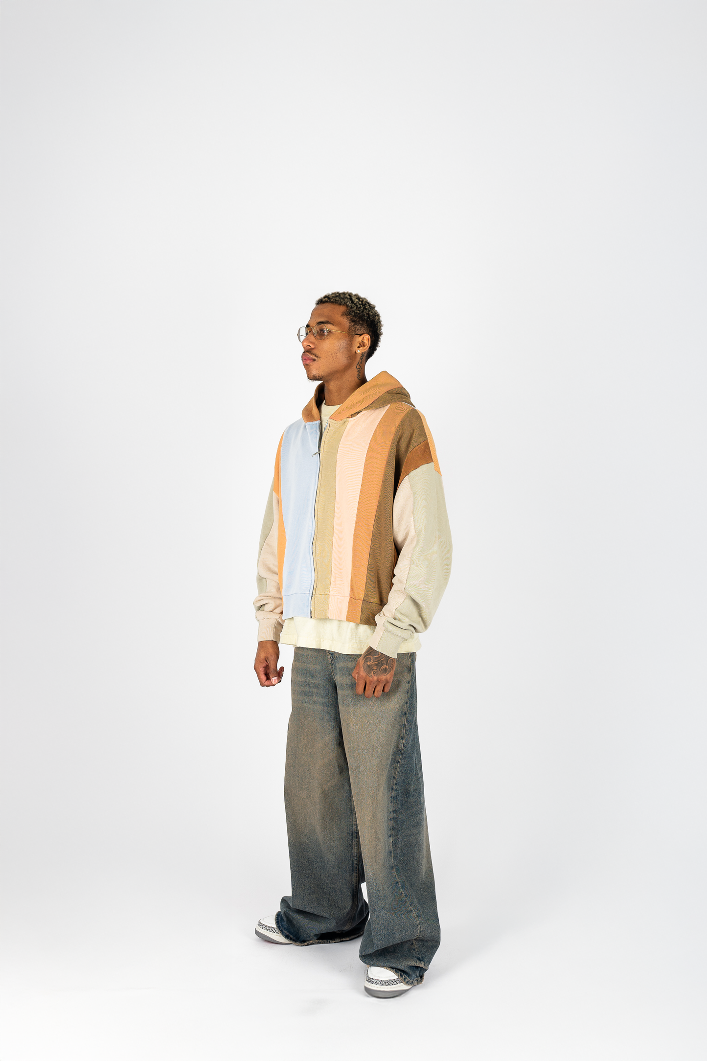 THE LABEL PANEL ZIP UP