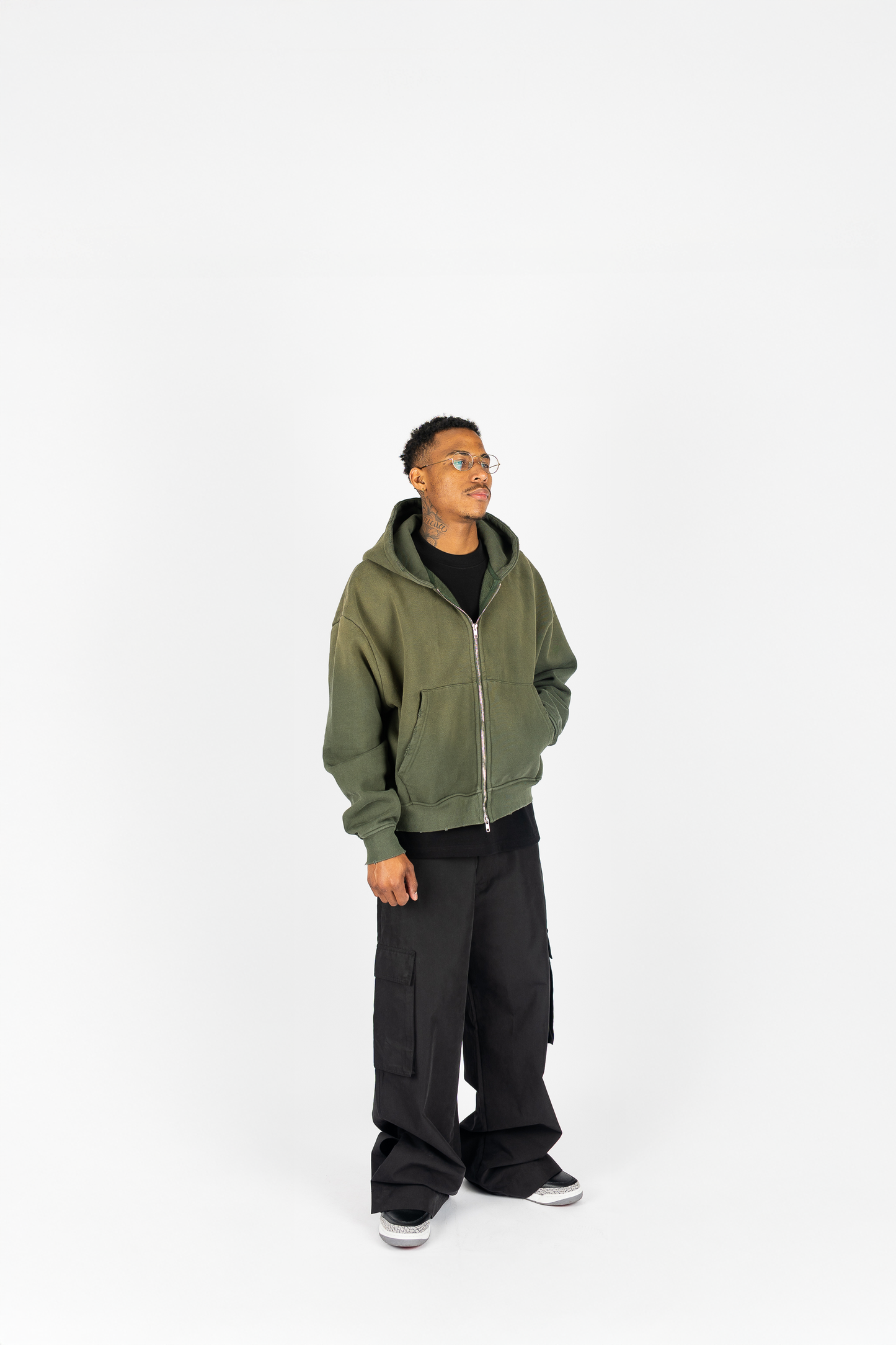 THE LABEL WEATHERED ZIP UP