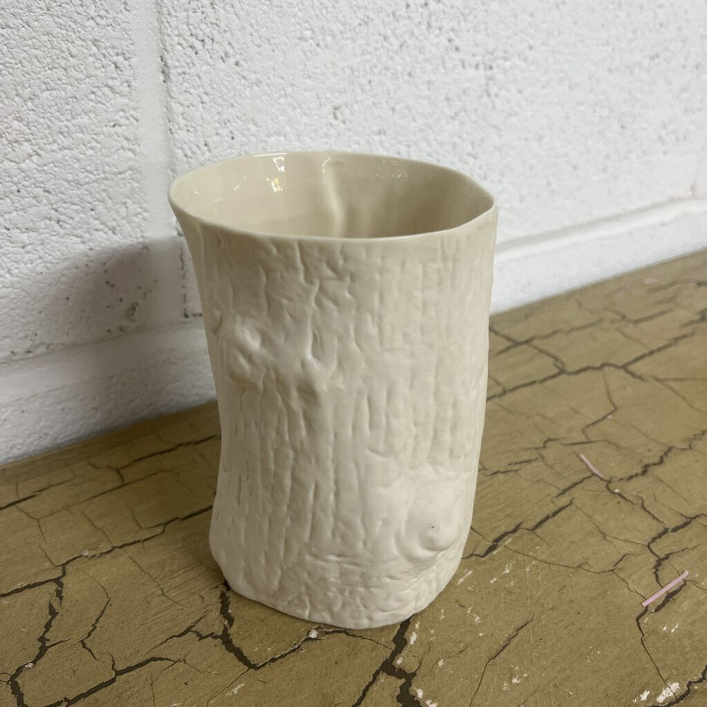 VILLA & HOUSE BRANCH VASE - ALL WHITE