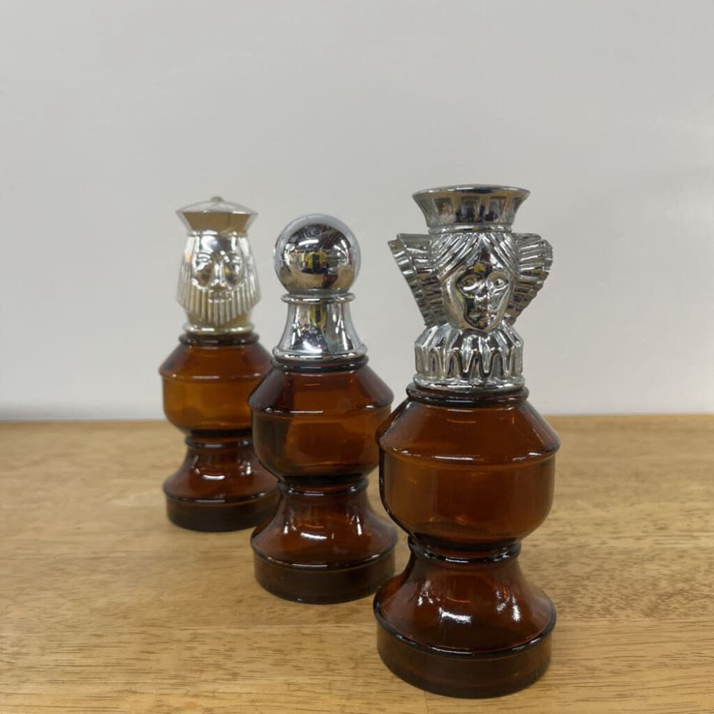 AVON VINTAGE PIECE