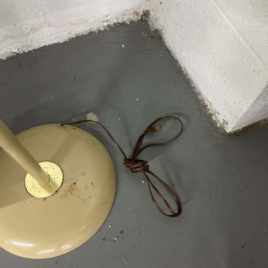 MID CENTURY MODERN 3 LIGHT METAL FLOOR LAMP