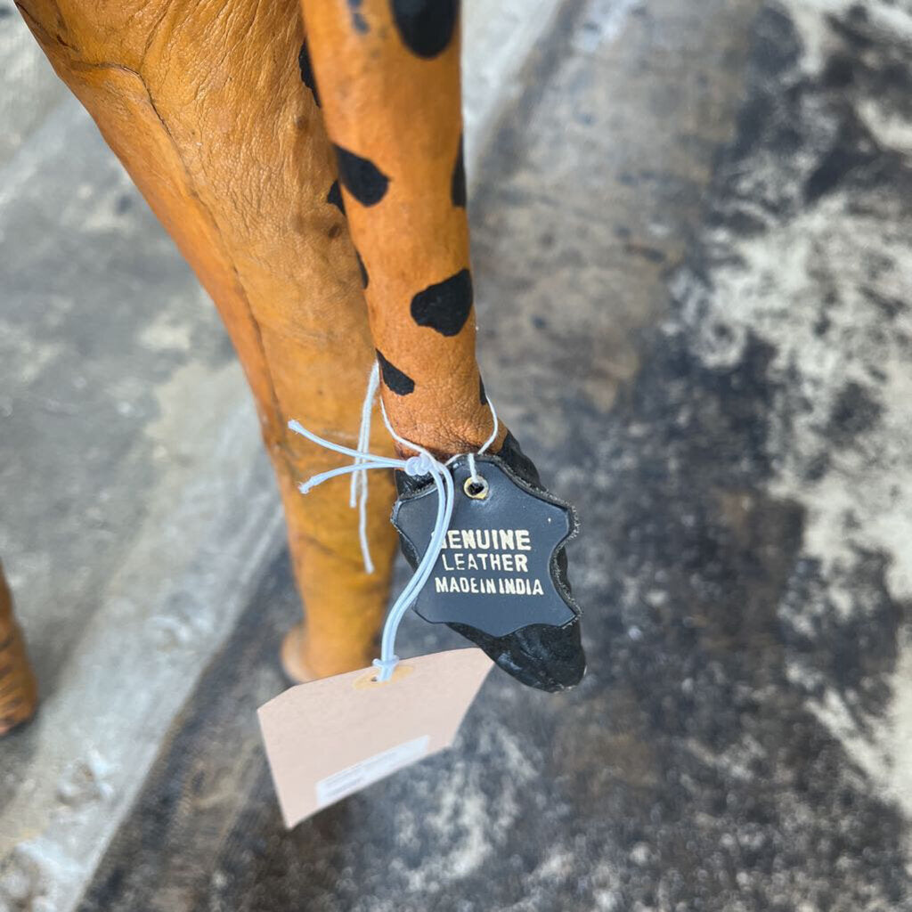 LEATHER GIRAFFE