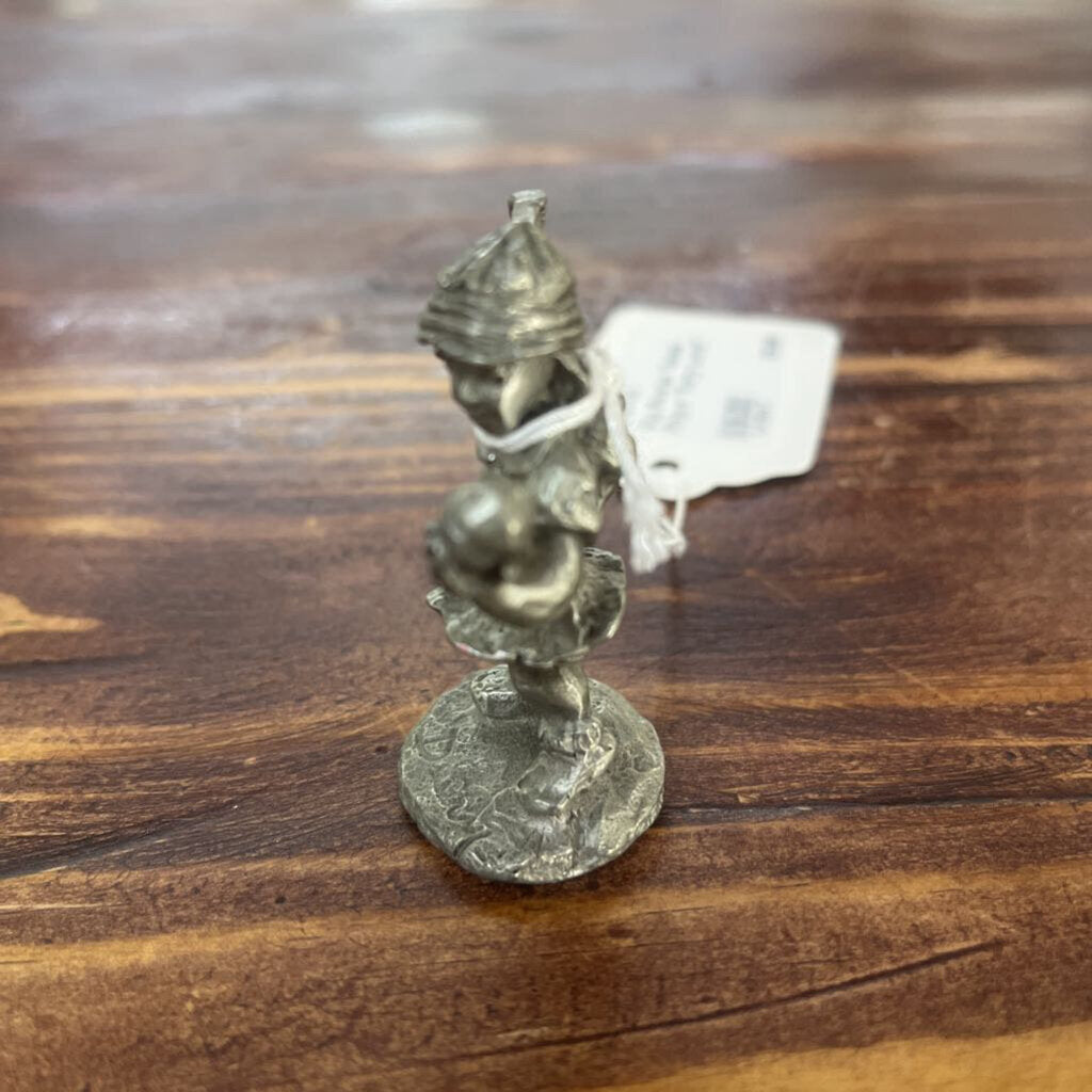VTG PEWTER TENNIS PLAYER "FORTY LOVE"