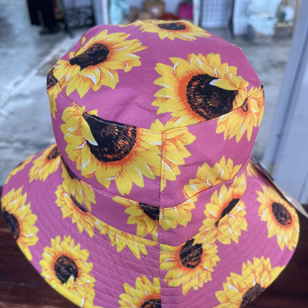 NEW BUCKET HAT