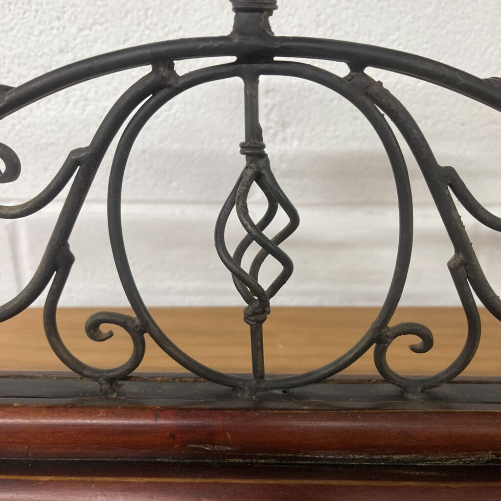 OLD WOOD & IRON 5 ARM TABLETOP CANDHOLDER
