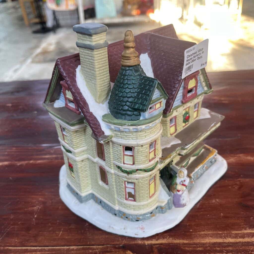 CHRISTMAS VILLAGE HOUSE HOFERT'S NO 6404 GIBER OPTIC HOUSE
