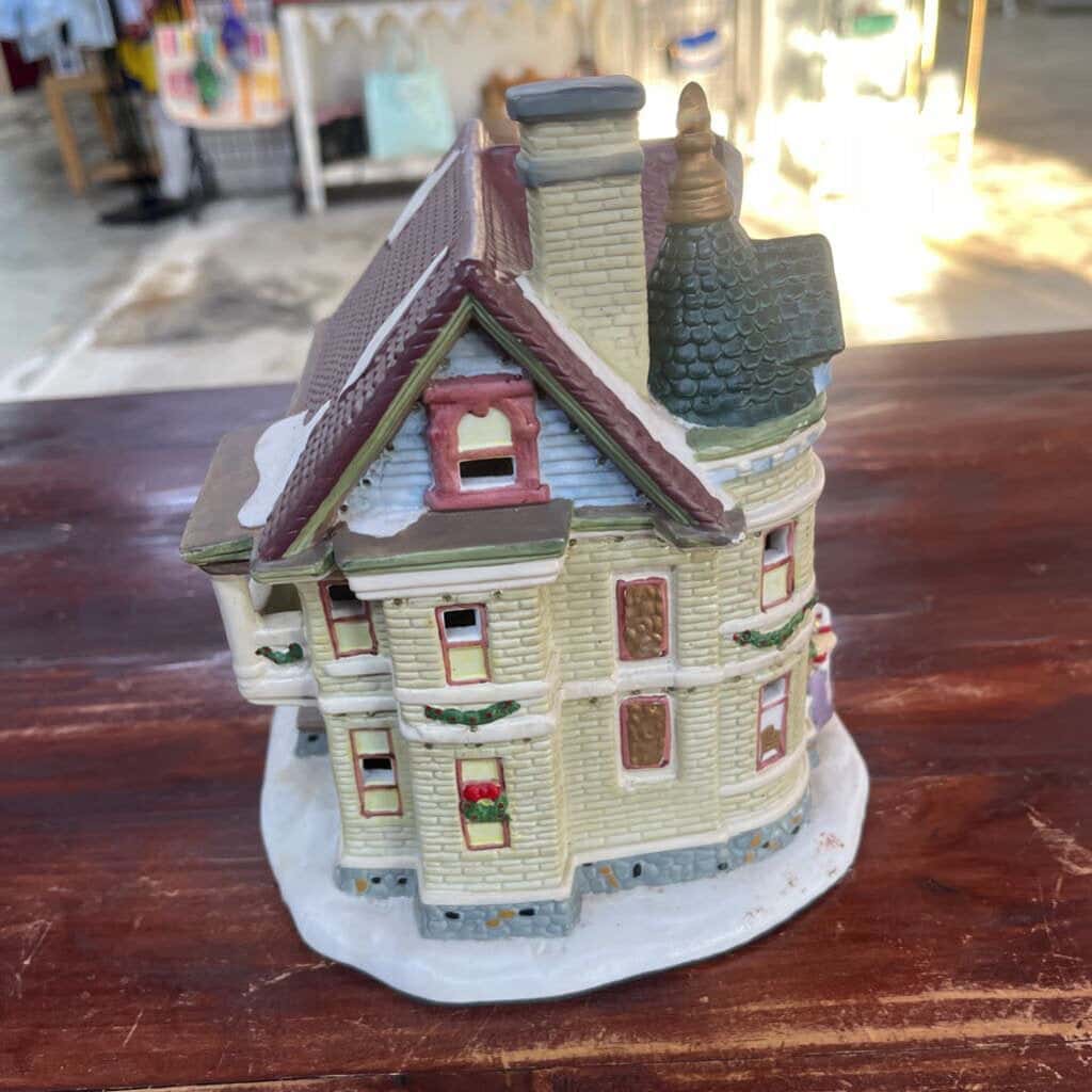 CHRISTMAS VILLAGE HOUSE HOFERT'S NO 6404 GIBER OPTIC HOUSE