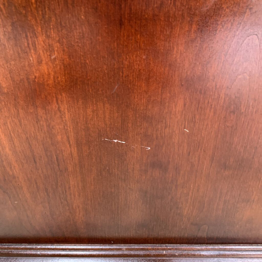 LANE CEDAR CHEST WITH KEY - Thriftique Marketplace