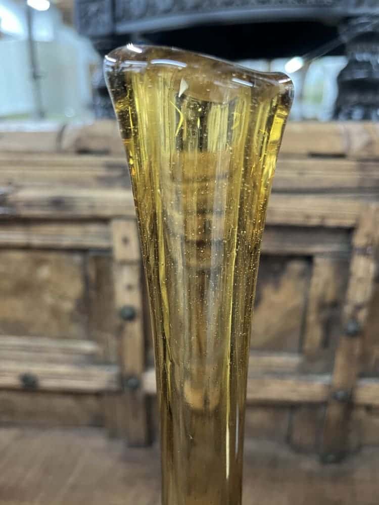 TALL ART GLASS AMBER/RED VASE