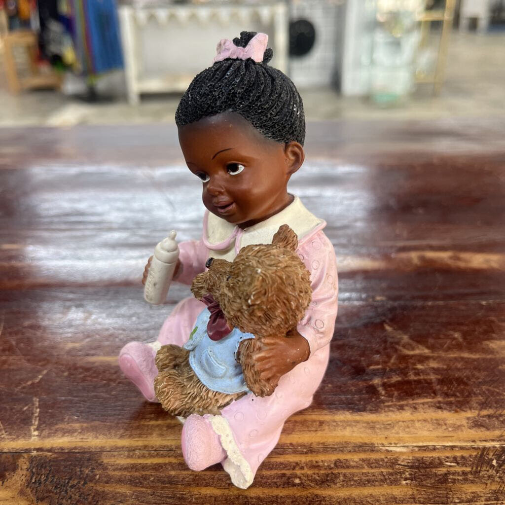 VINTAGE FIGURINE - LITTLE GIRL WITH TEDDY BEAR