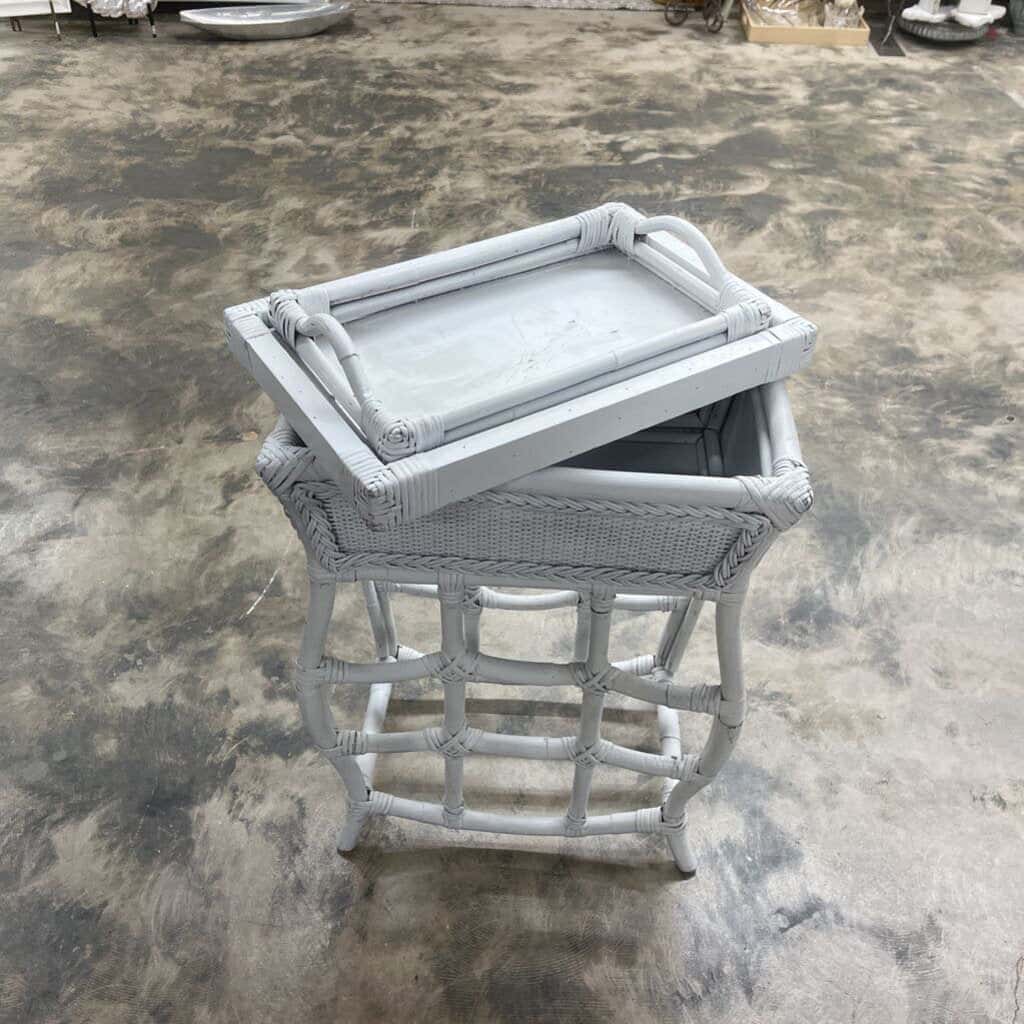 WHITE WICKER TRAY TABLE