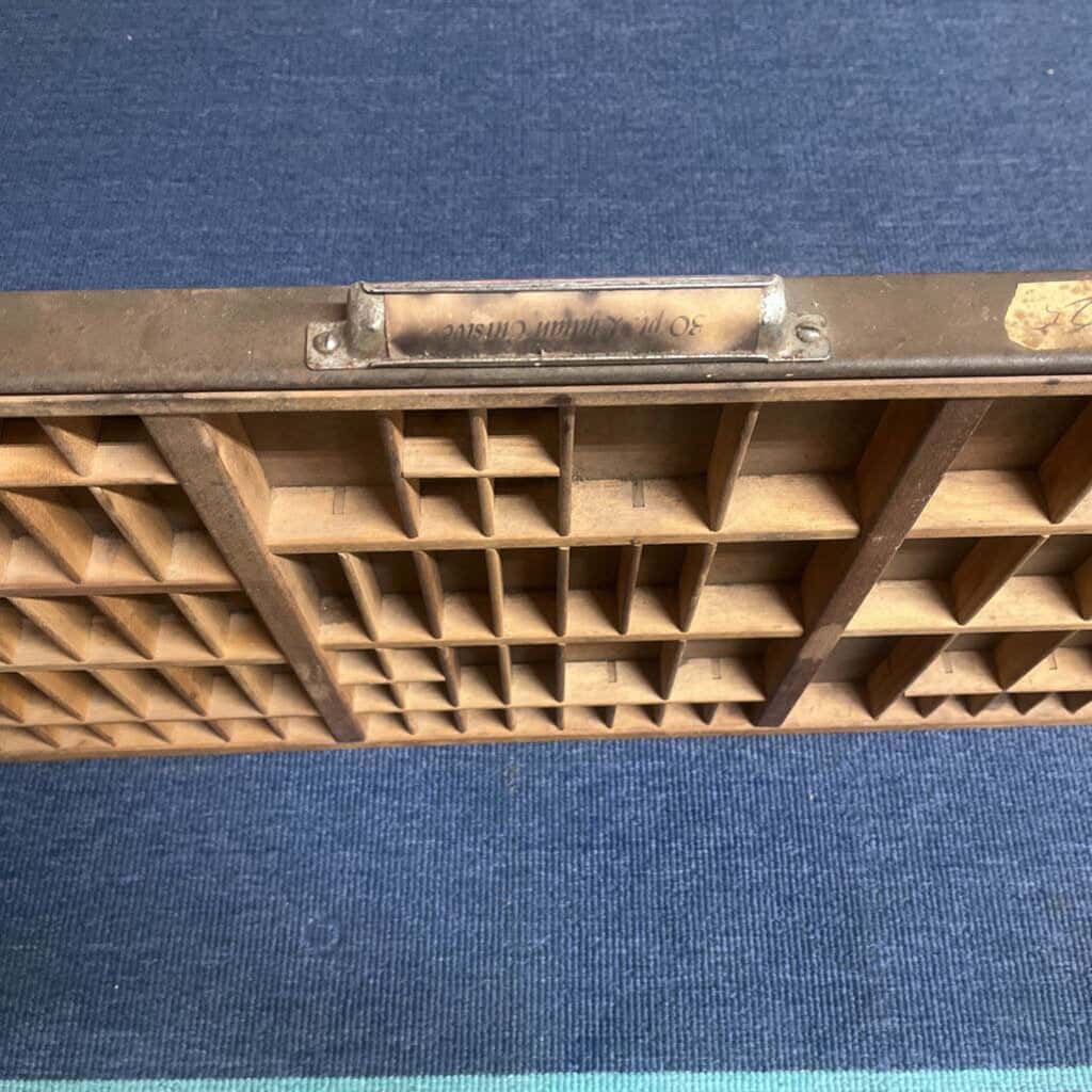 PRINTER'S TRAY