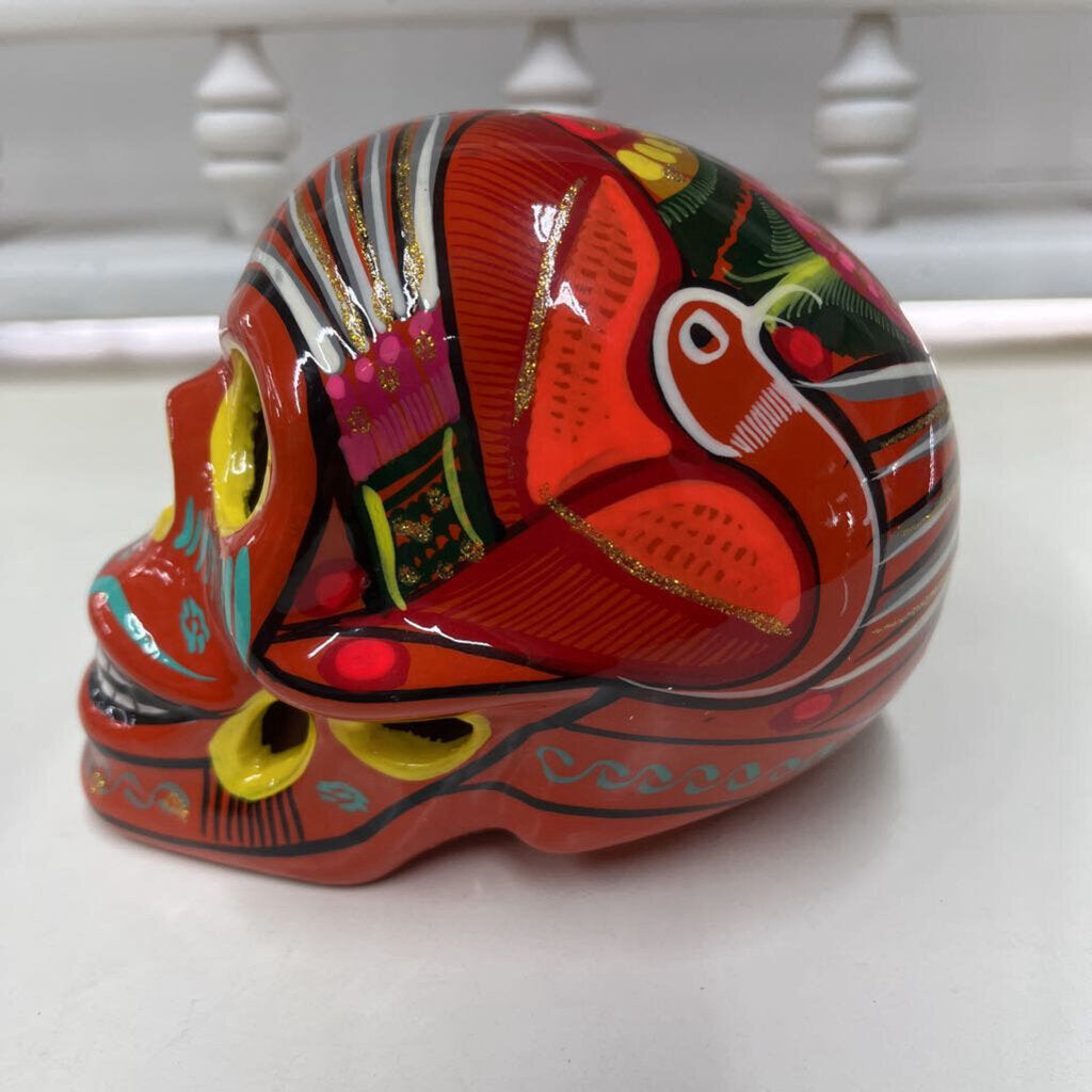 FESTIVAL & COLORFUL MEDIUM SKULL