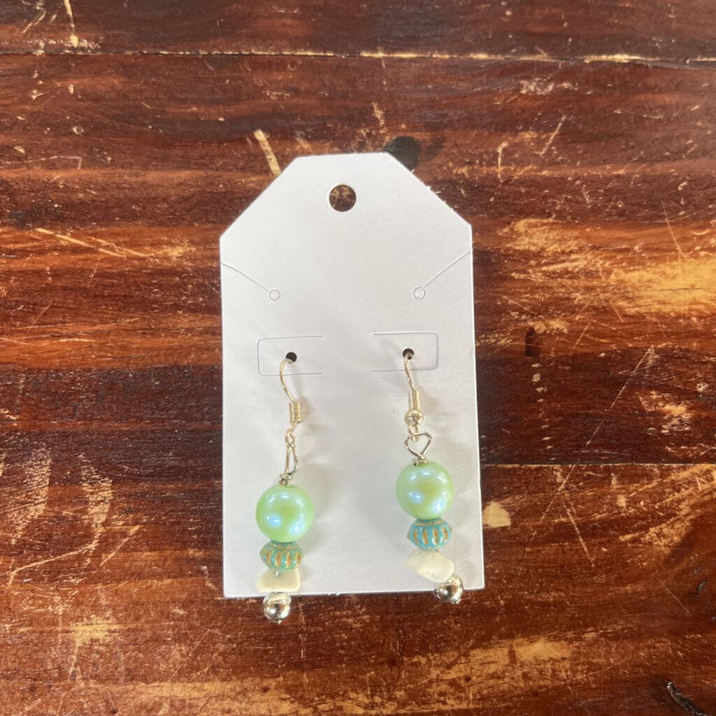 GREEN HANDMADE EARRINGS