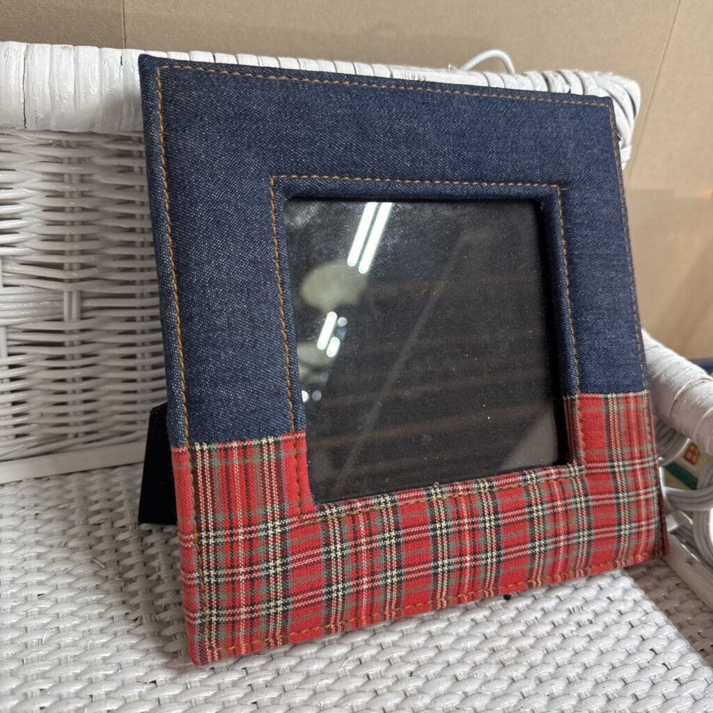 Plaid & denim frame