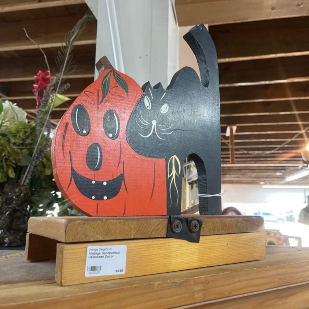 VINTAGE HANDPAINTED HALLOWEEN DECOR