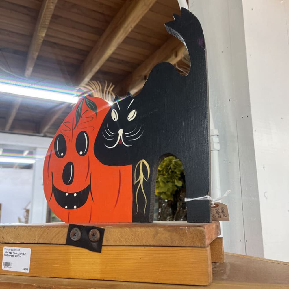 VINTAGE HANDPAINTED HALLOWEEN DECOR