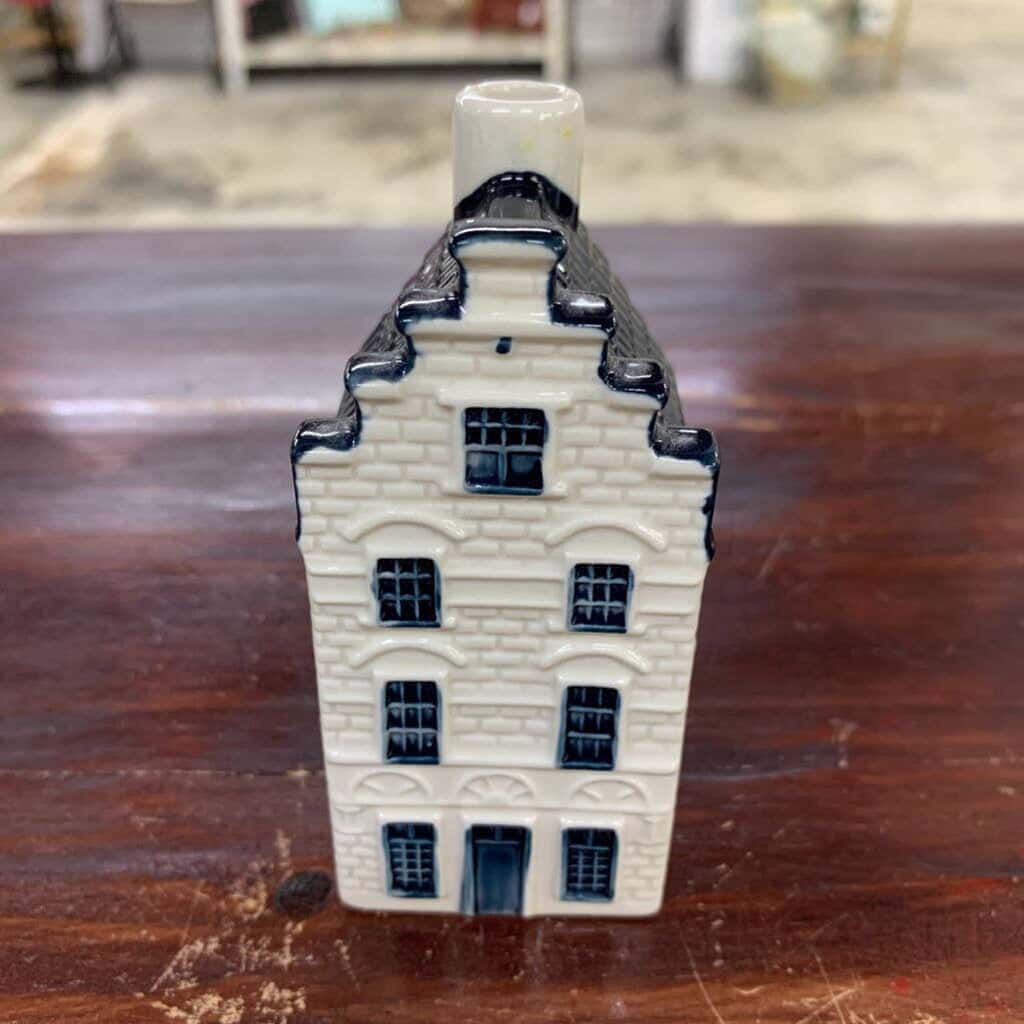 BLUE DELFT HOUSE DECANTER