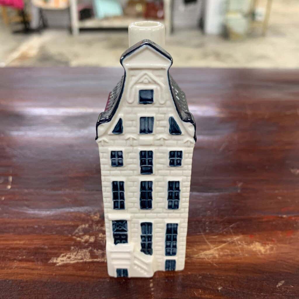 BLUE DELFT HOUSE DECANTER