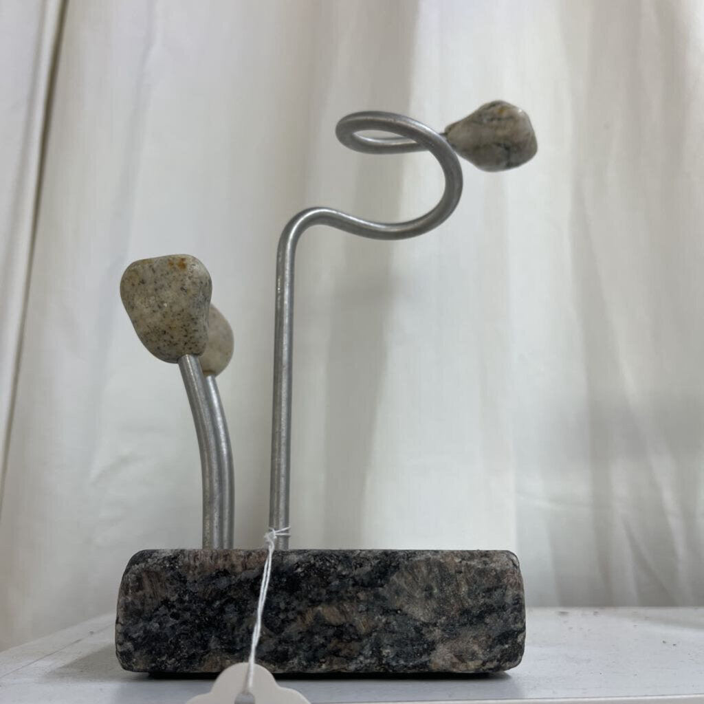 SPLASH SEA STONE GRANITE BRUSH & SPONGE HOLDER