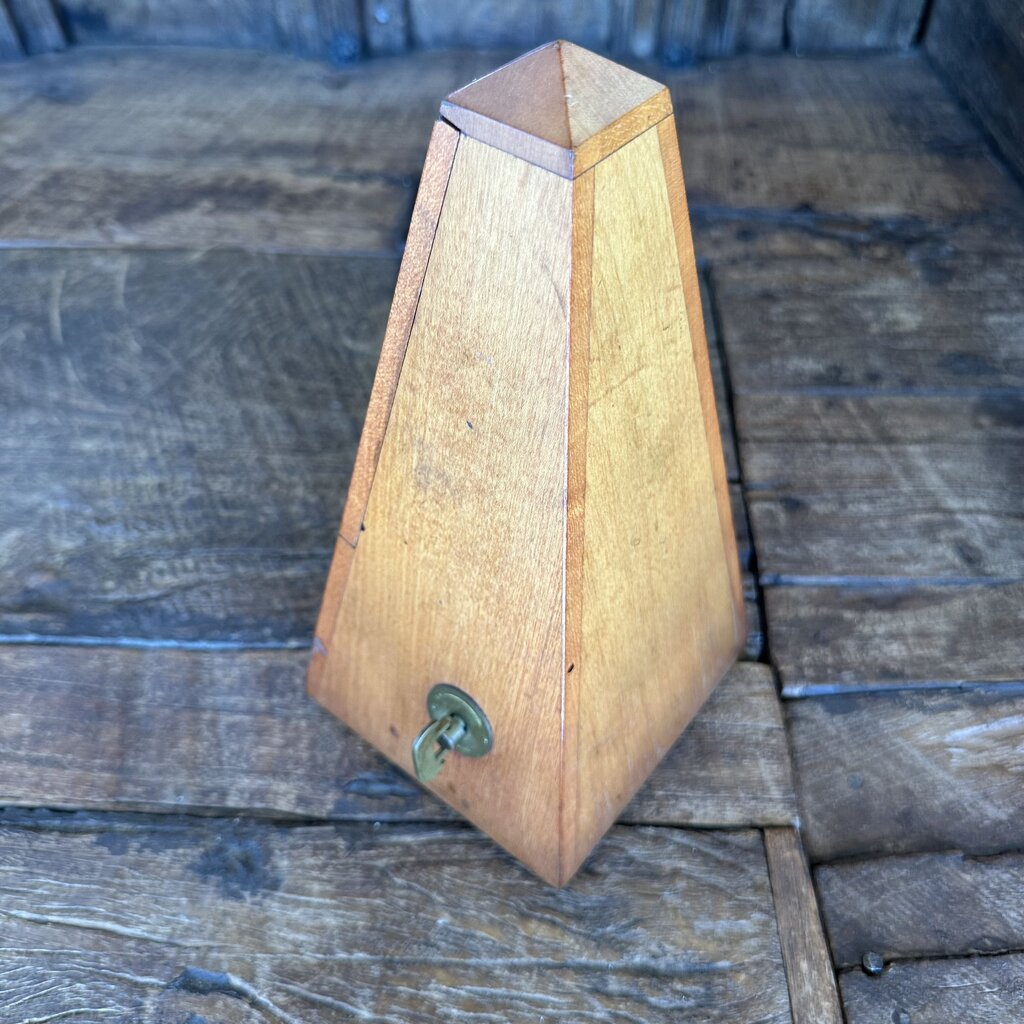 Vtg Seth Thomas Metronome