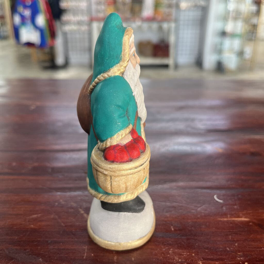 WALNUT RIDGE PRIMITIVE CHALKWARE SANTA 1850