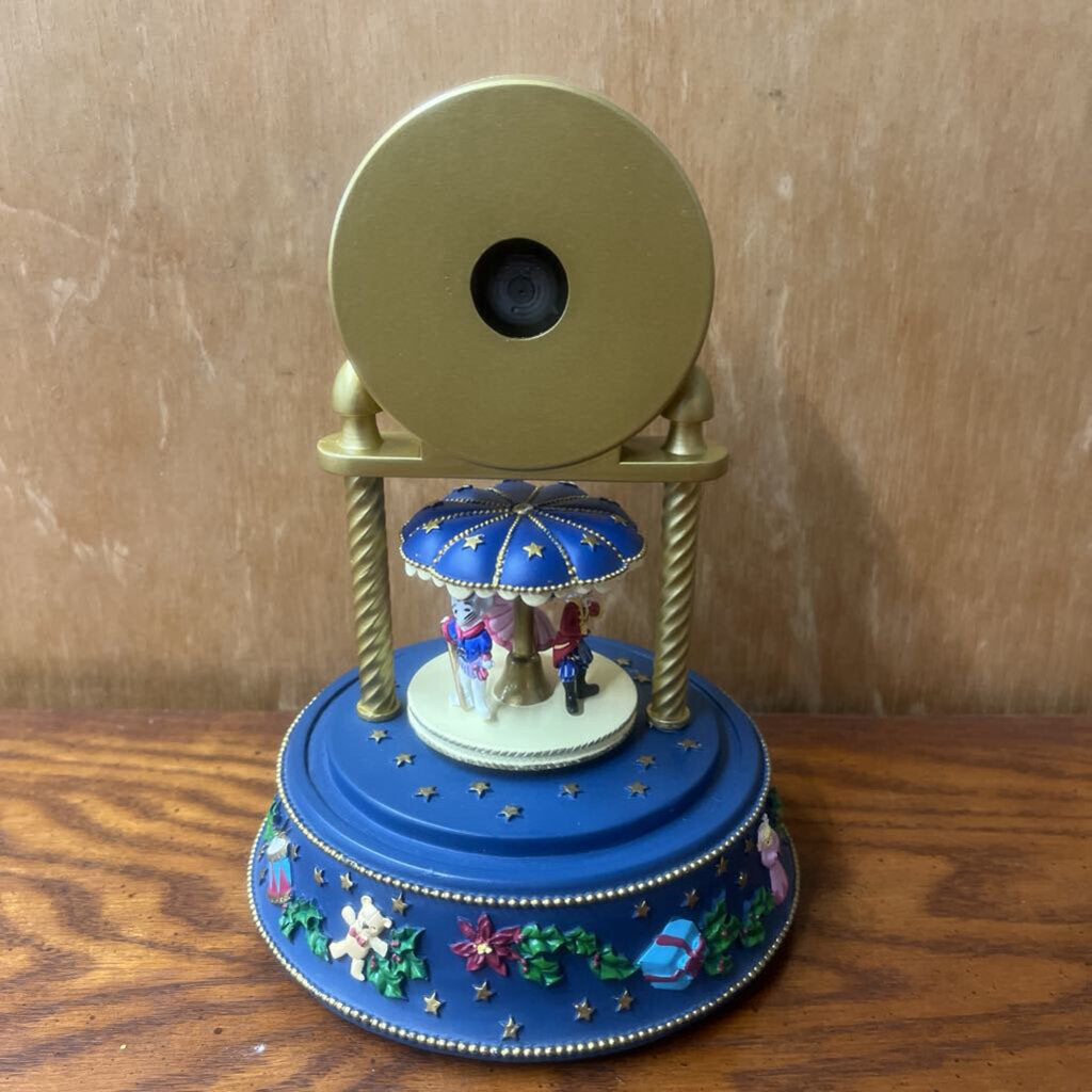 MUSICAL CHRISTMAS CLOCK