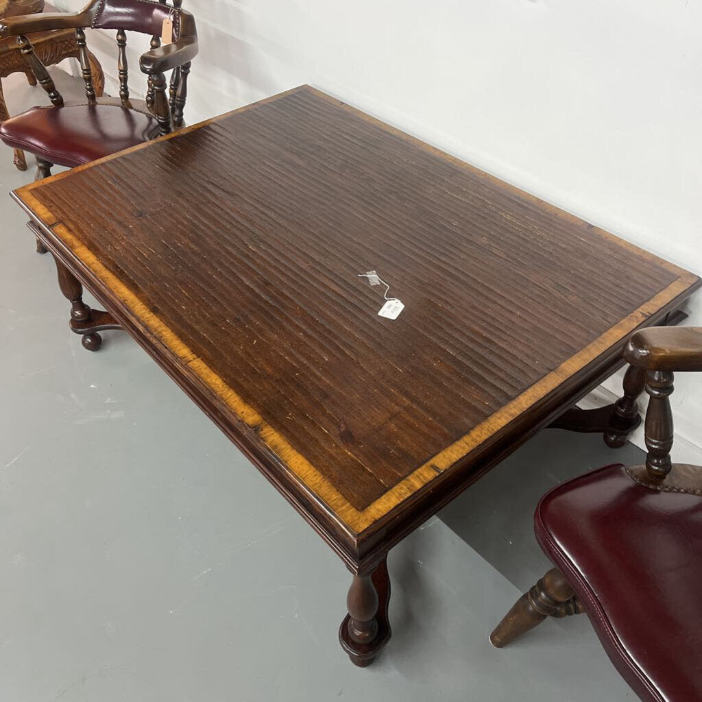 ESPRESSO WOOD COCKTAIL TABLE