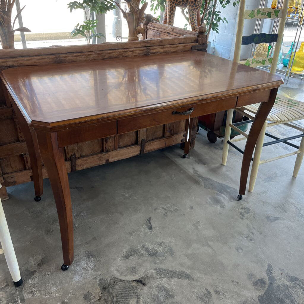 USA MADE CURVED LEG DESK ON CASTERS