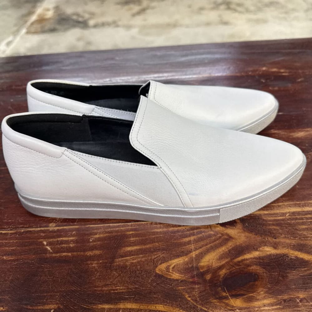 27 EDIT WHITE SHOES SZ 9.5M