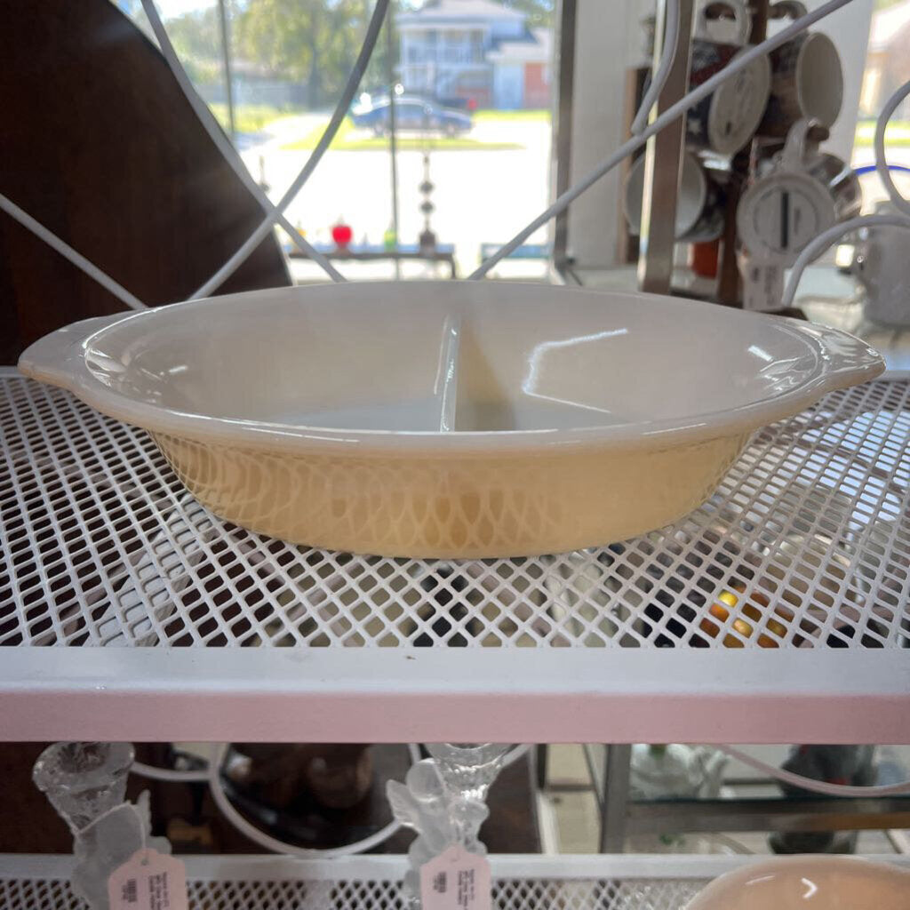 FIRE KING PEACH LUSTRE DIVIDED DISH