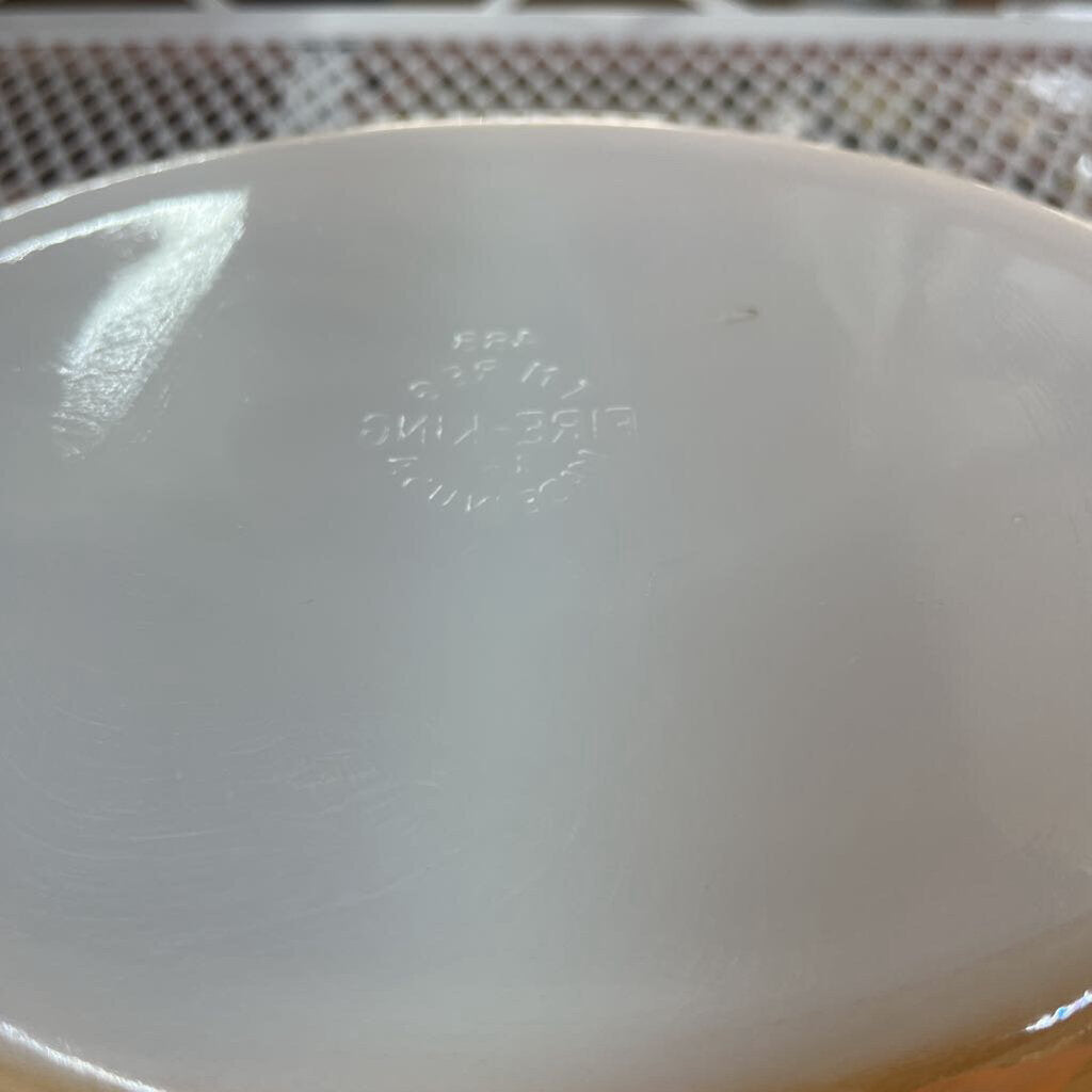 FIRE KING PEACH LUSTRE DIVIDED DISH