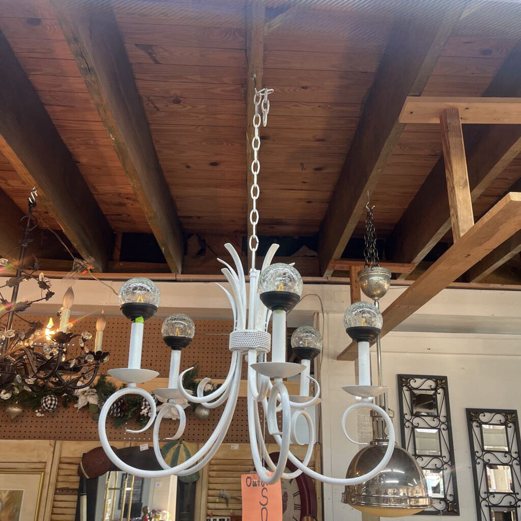 WHITE METAL OUTDOOR SOLAR CHANDLIER