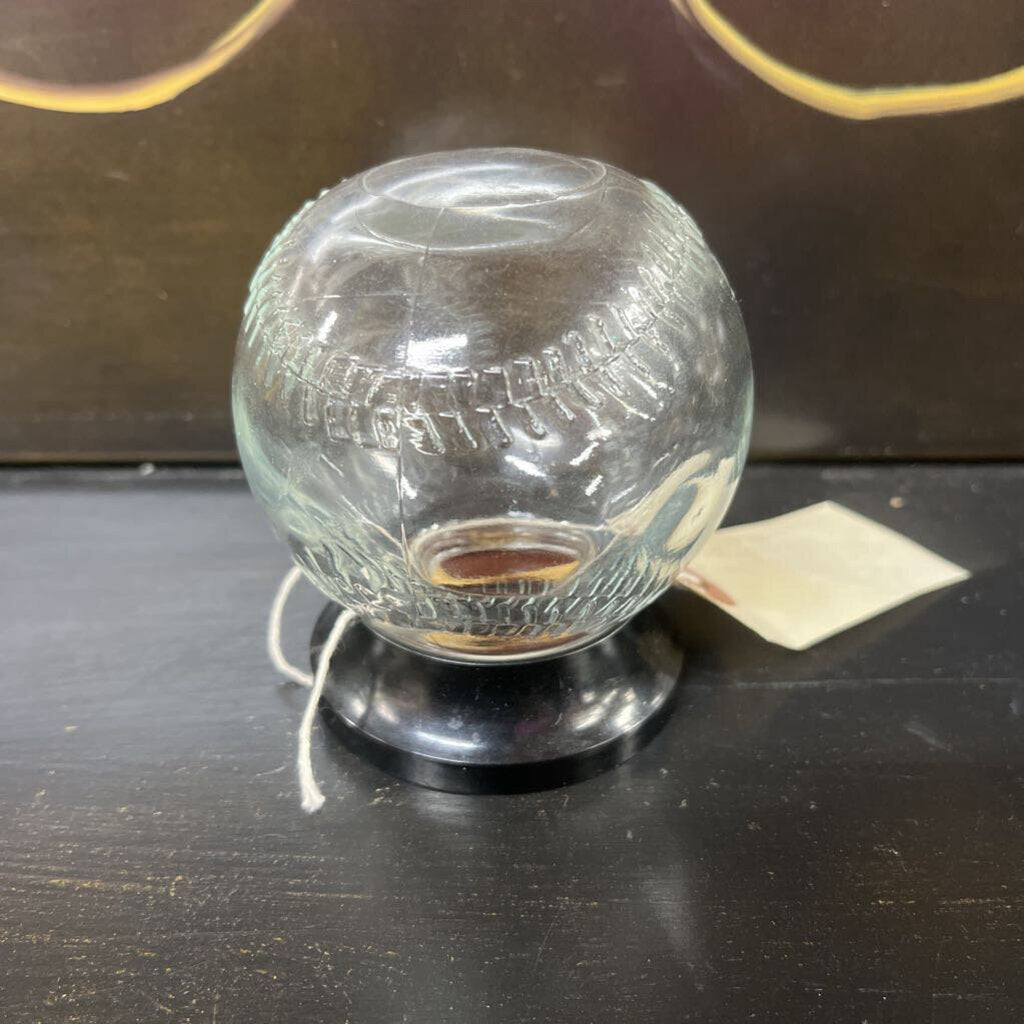 BASEBALL BANK, GLASS 1940'S
