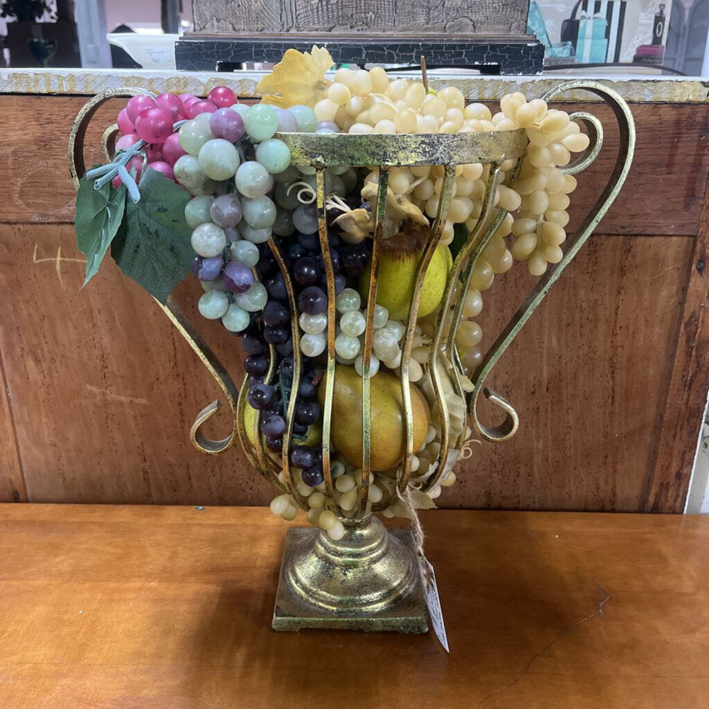 VASE, GOLD METAL DECOR W/ VINTAGE GRAPES/FRUITS