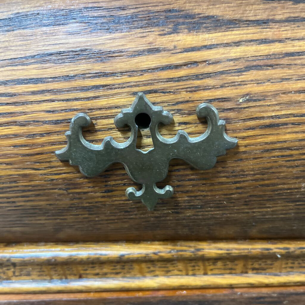 ANTIQUE TIGER OAK BUFFET