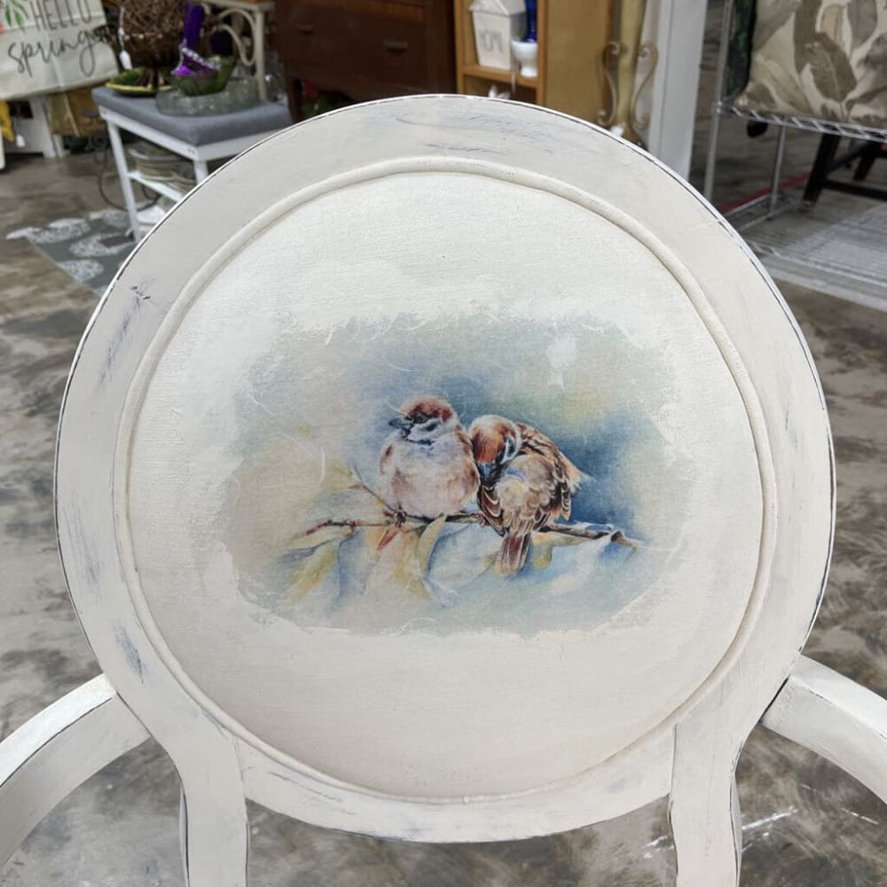 LOUIS XVI WHITE DISTRESSED CHAIR WITH BIRD DESIGN
