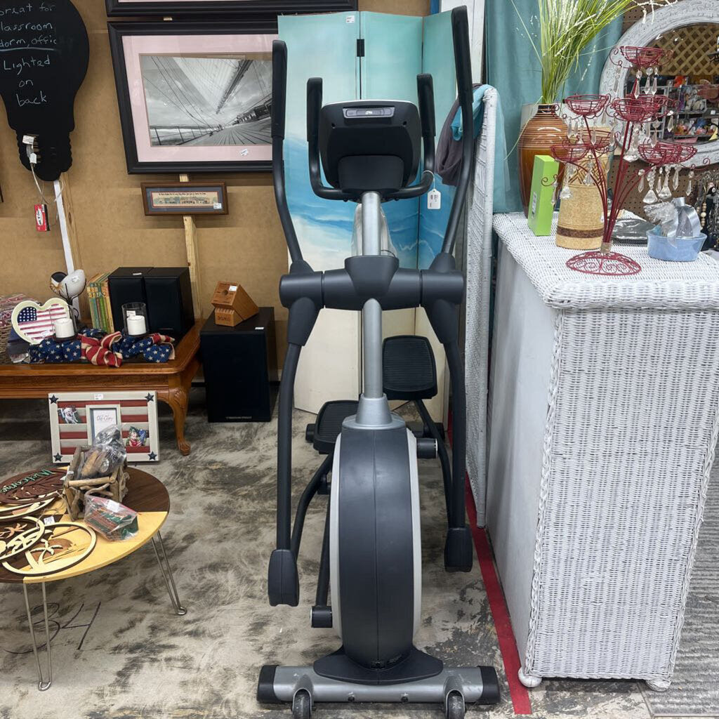 NORDIC TRACK ELLIPTICAL