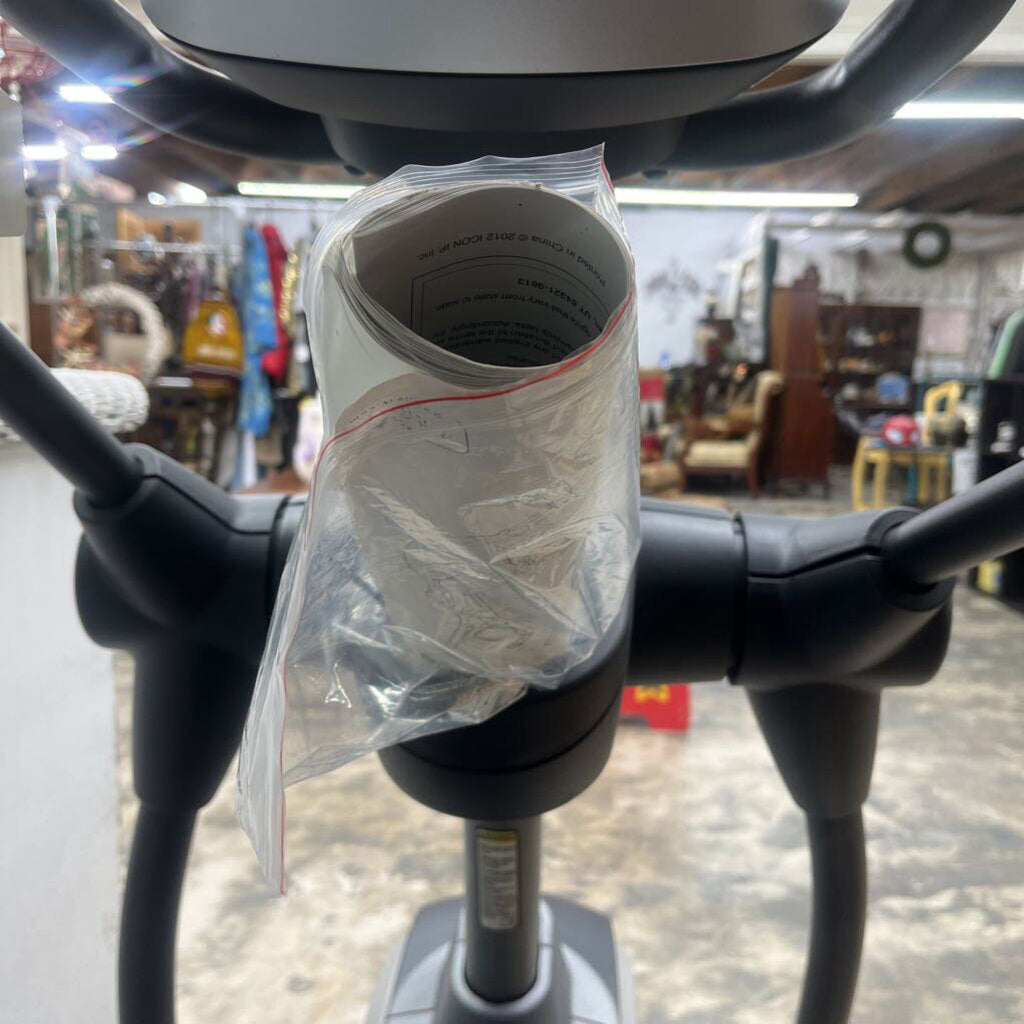 NORDIC TRACK ELLIPTICAL