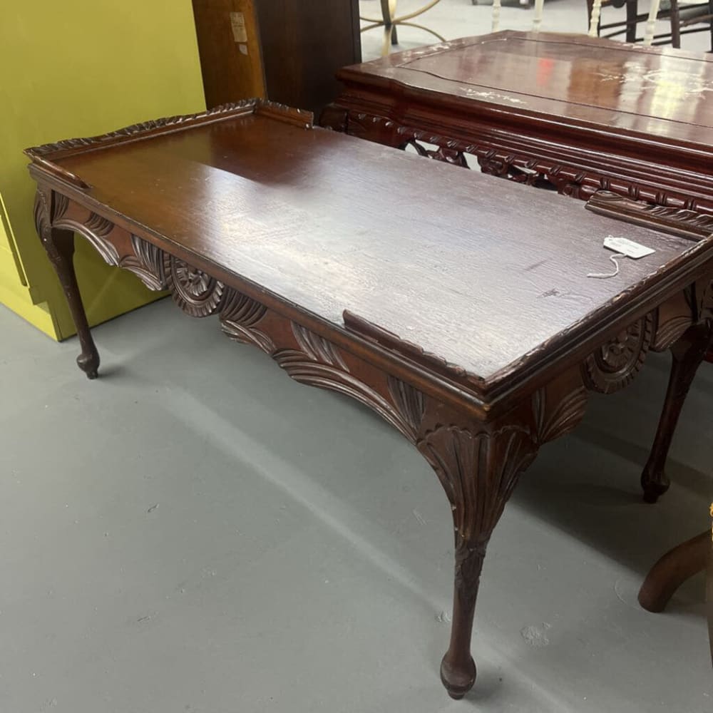 ANTIQUE COFFEE TABLE