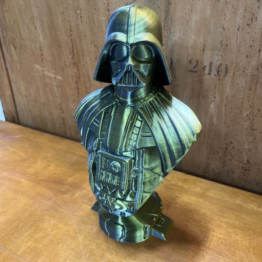 DARTH VADER BUST.