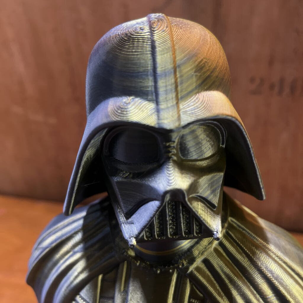 DARTH VADER BUST.