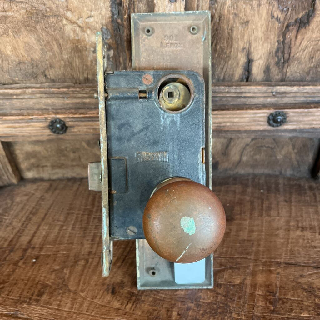 EARLY 1900'S RUSSWIN DOORKNOB