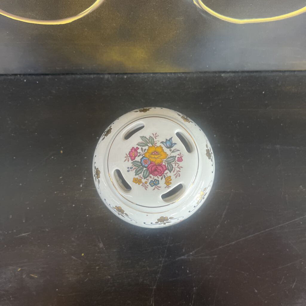 Lord Nelson Ginger Scent Jar w/Lid