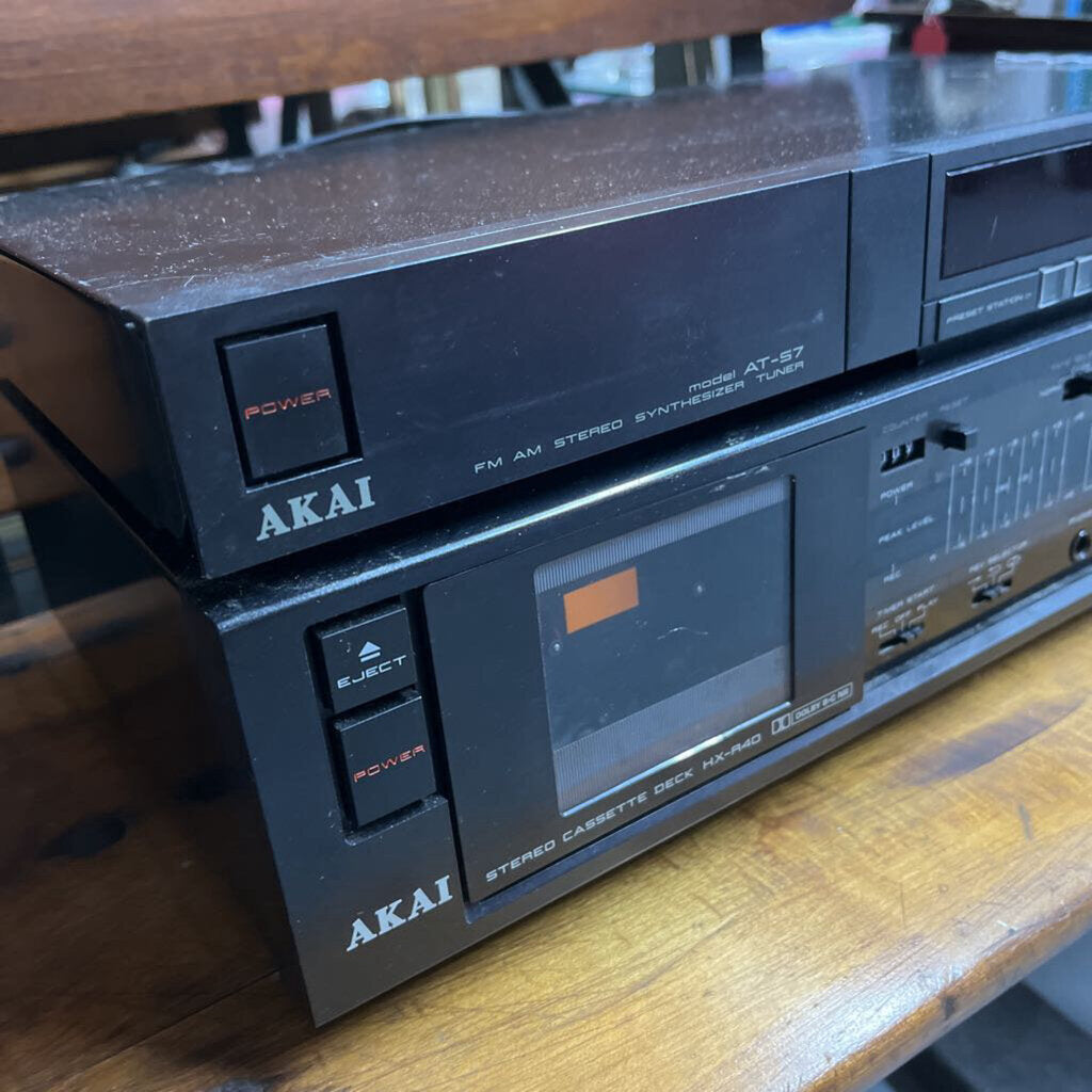 2PCS SET AKAI CASSETTE DECK HXR40 & SYNTHESIZER ATS7